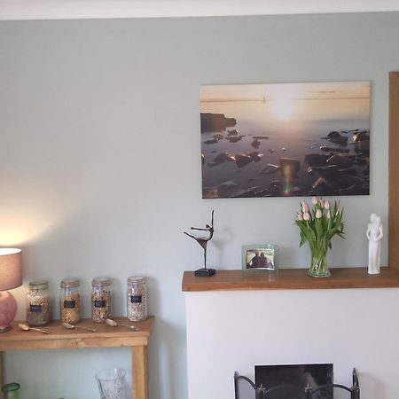Ha'Penny Acre Bed and Breakfast Sherfield English Buitenkant foto